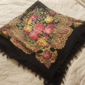 Polish folk scarf